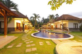 отель euroservices holiday villa 2*, бали