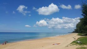отель holiday inn resort phuket mai khao beach 4*, пхукет