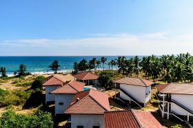отель ladja beach resort, амбалантота