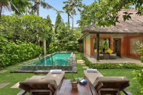 отель legian beach hotel 4*, бали