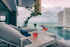 отель mytt beach hotel 5*, паттайя