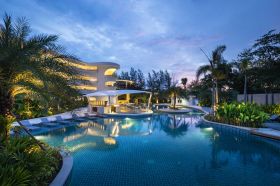 отель novotel phuket karon resort and spa 4*, пхукет