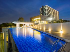 отель tsix 5 hotel 4*, паттайя