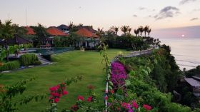 отель uluwatu cottage 3*, бали